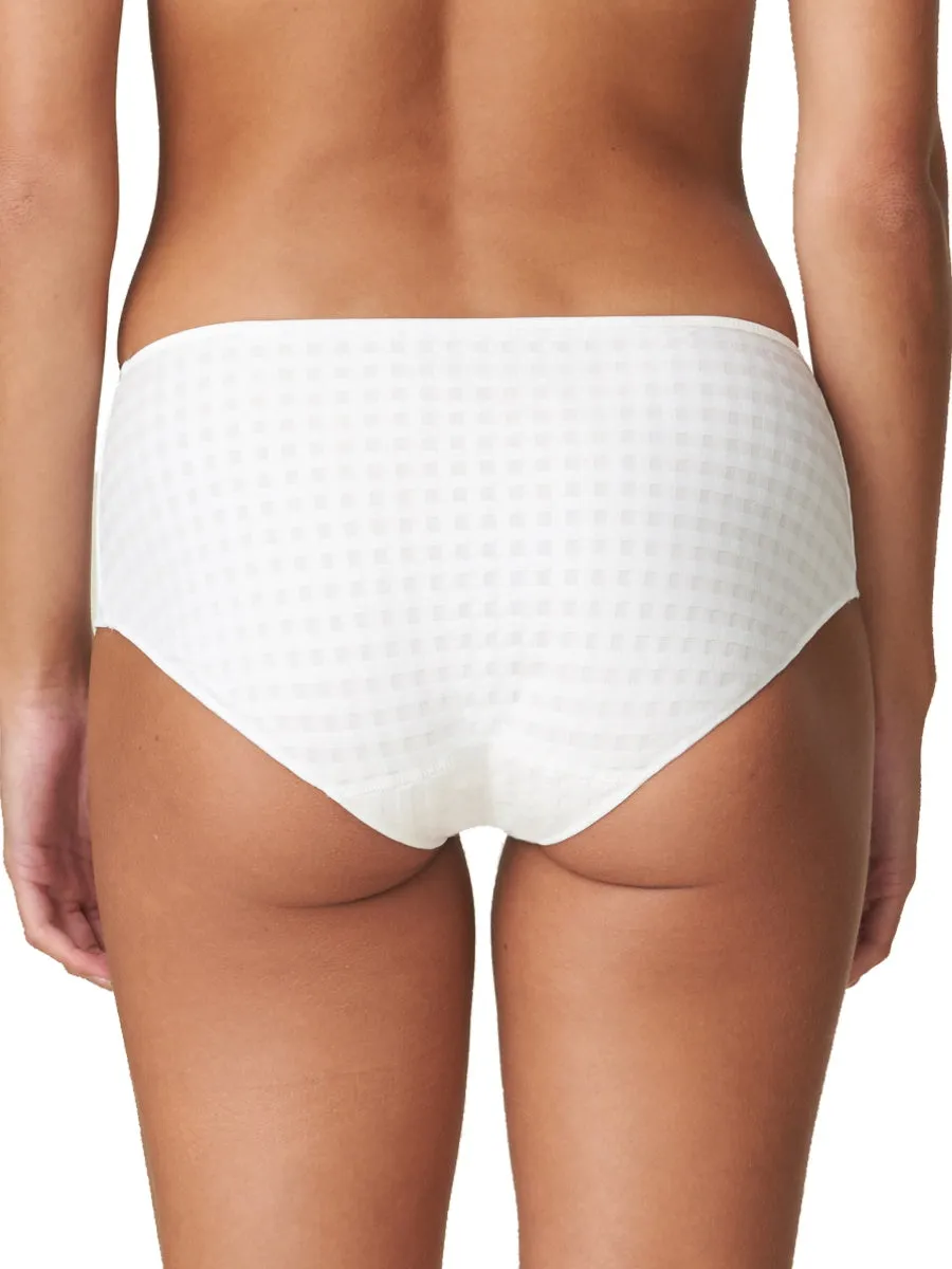 Avero Short