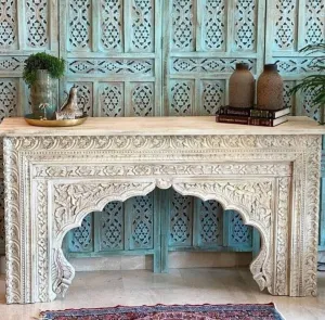 Intricate Entryway Wood Console