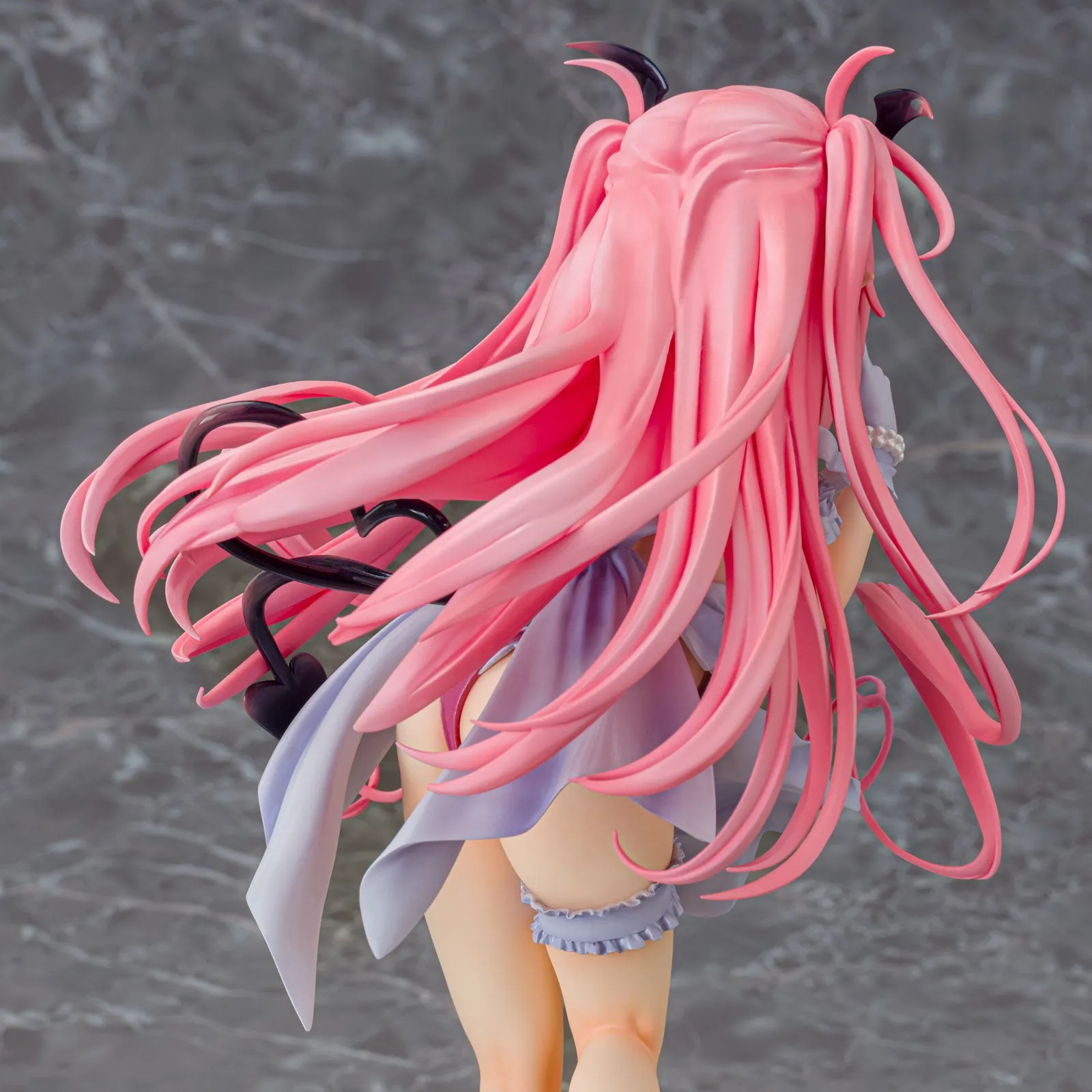 Tamano Kedama Succubas Rurumu Valentine ver. 1/6 Scale Figure