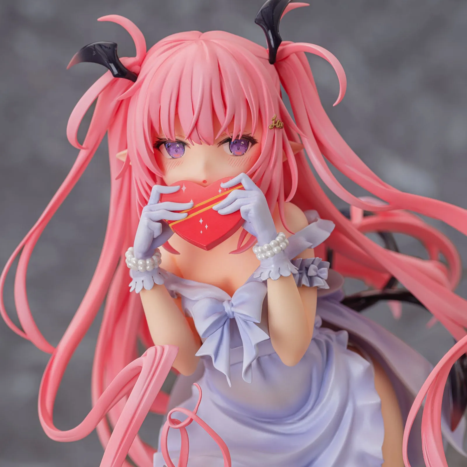 Tamano Kedama Succubas Rurumu Valentine ver. 1/6 Scale Figure