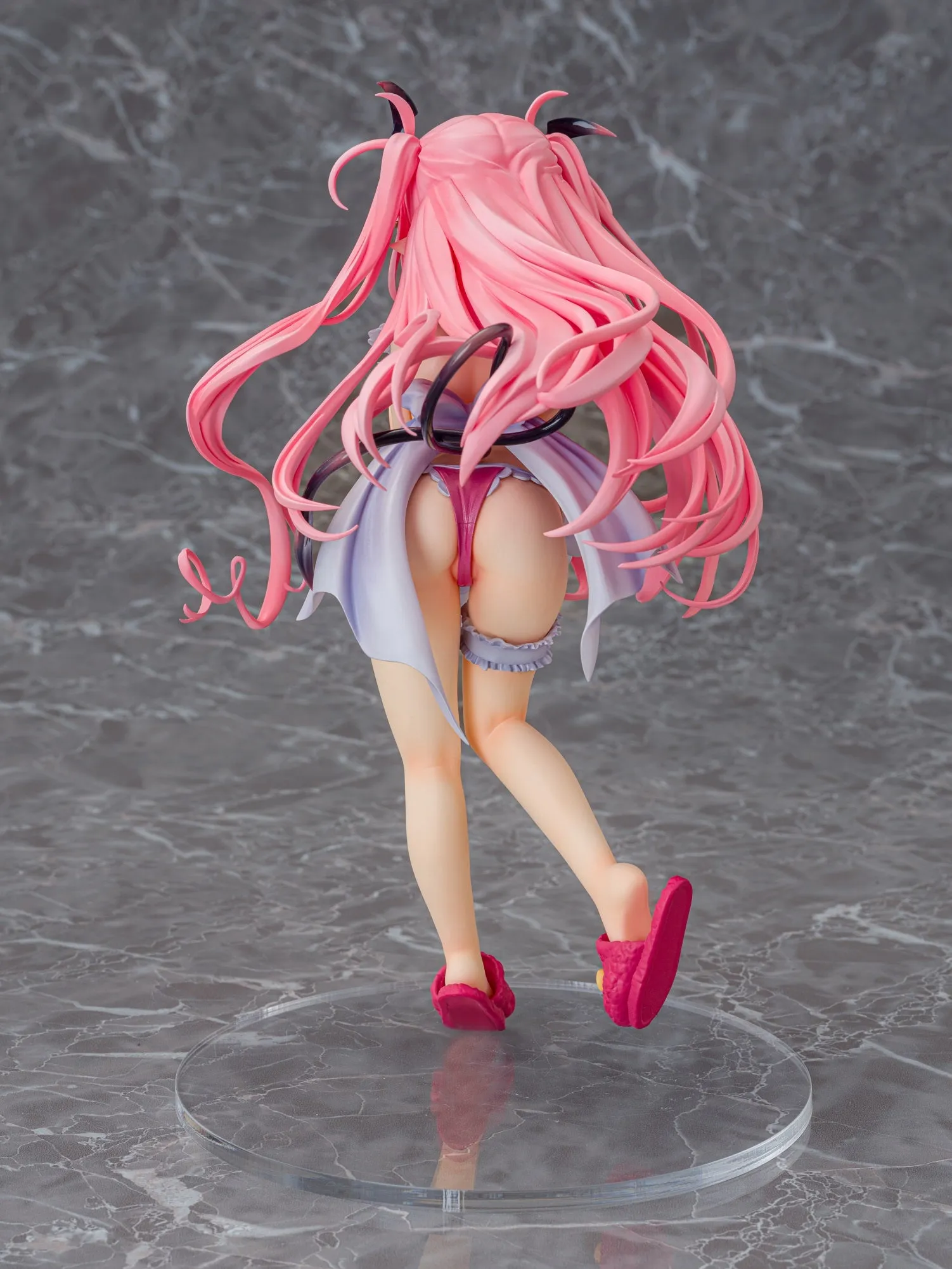 Tamano Kedama Succubas Rurumu Valentine ver. 1/6 Scale Figure