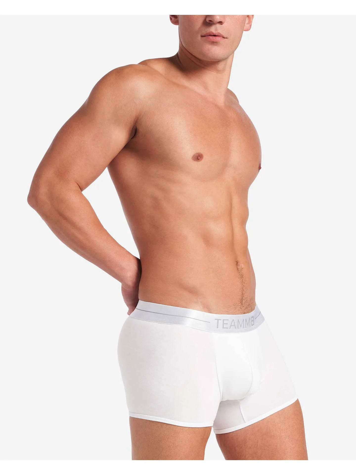 TEAMM8 Icon Trunk - White